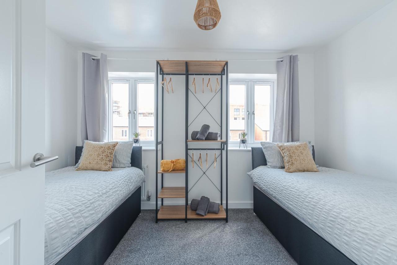 Beautiful New House In Derby For Up To 5 Guests, Suitable For Families Contractors Nhs Staff Etc Extérieur photo